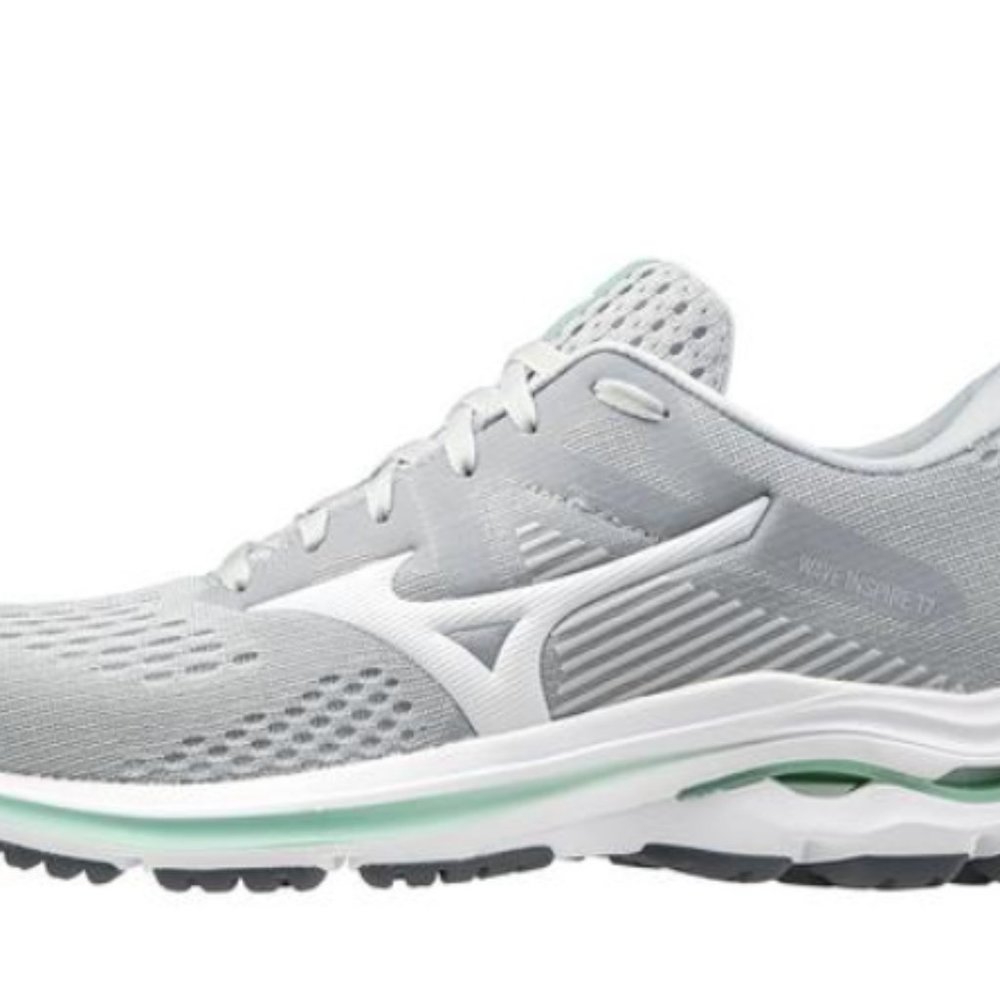 Mizuno Women's Wave Inspire 17 Running Shoe - WIDE!
